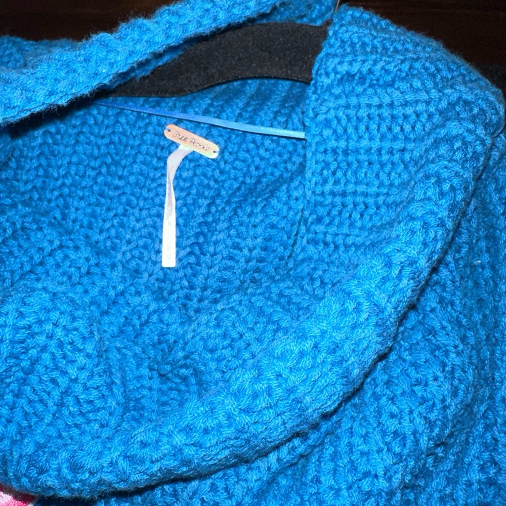 FREE PEOPLE Size M Oversized Sweater Swim Too Deep Mykonos Blue CUSTOMIZED - Picture 5 of 15